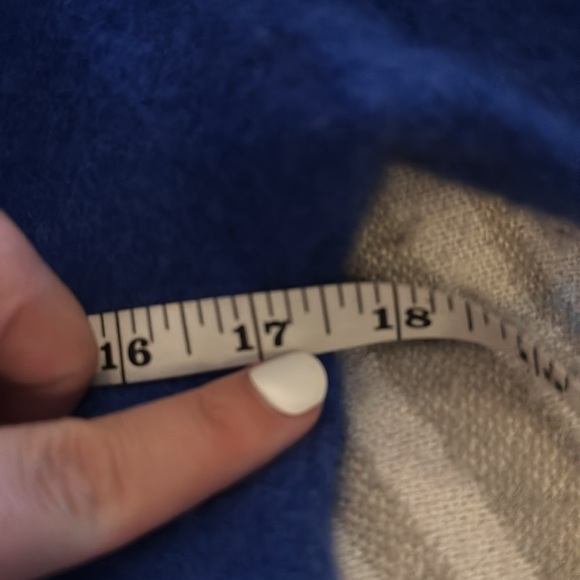 Blue J Crew Cashmere sweater size L - Picture 5 of 5